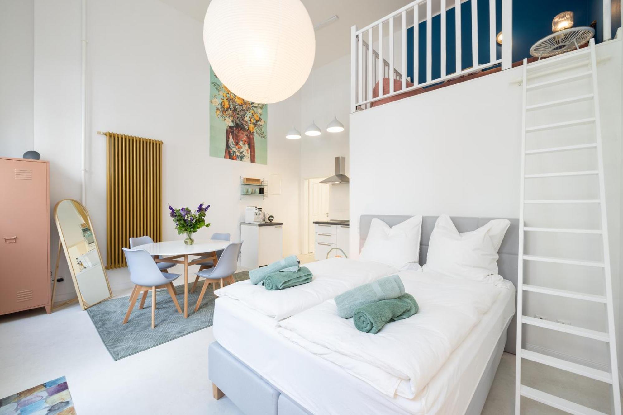 Great 2-Room Loft With 2 Bathrooms And 2 Kitchen Berlin Eksteriør bilde