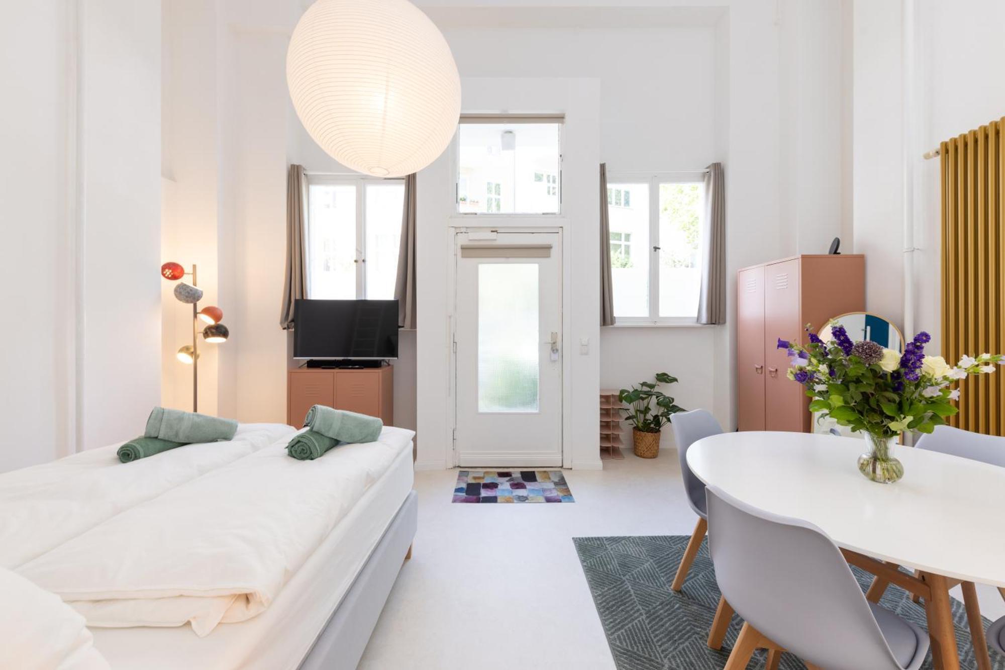 Great 2-Room Loft With 2 Bathrooms And 2 Kitchen Berlin Eksteriør bilde